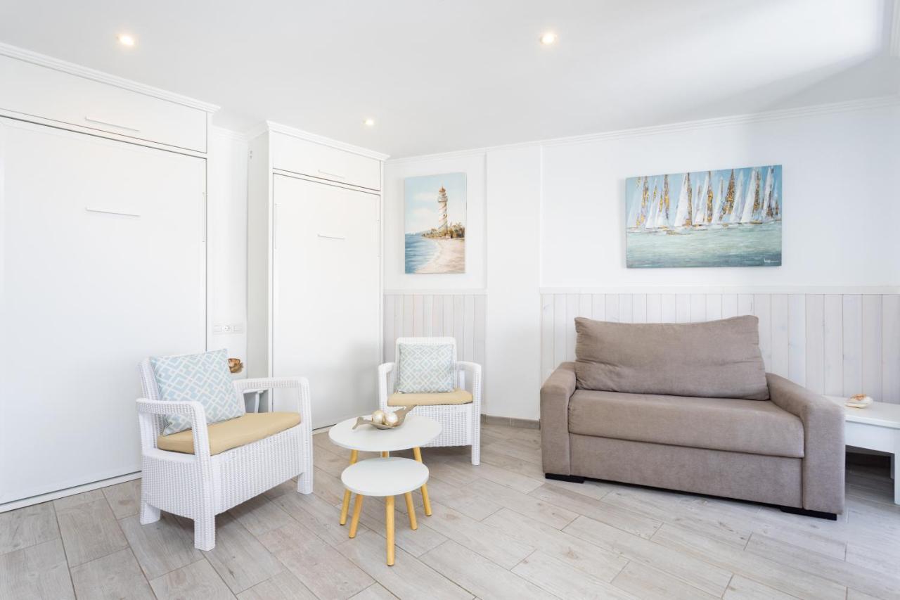 Classbnb - 3 Apartments 50M From The Las Americas Promenade 아로나 외부 사진