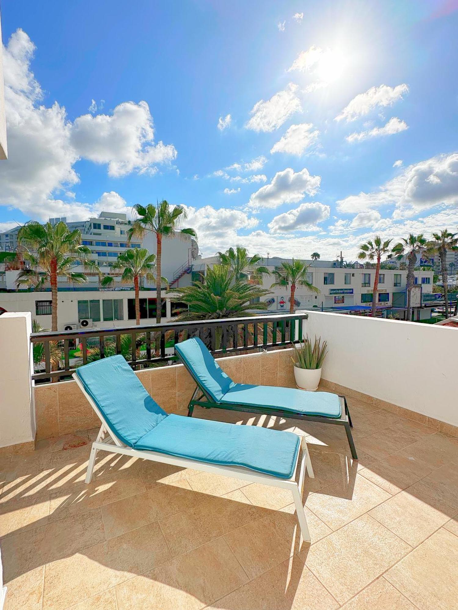 Classbnb - 3 Apartments 50M From The Las Americas Promenade 아로나 외부 사진