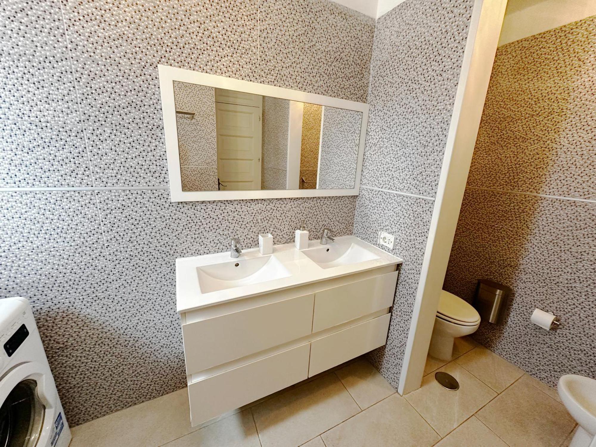 Classbnb - 3 Apartments 50M From The Las Americas Promenade 아로나 외부 사진