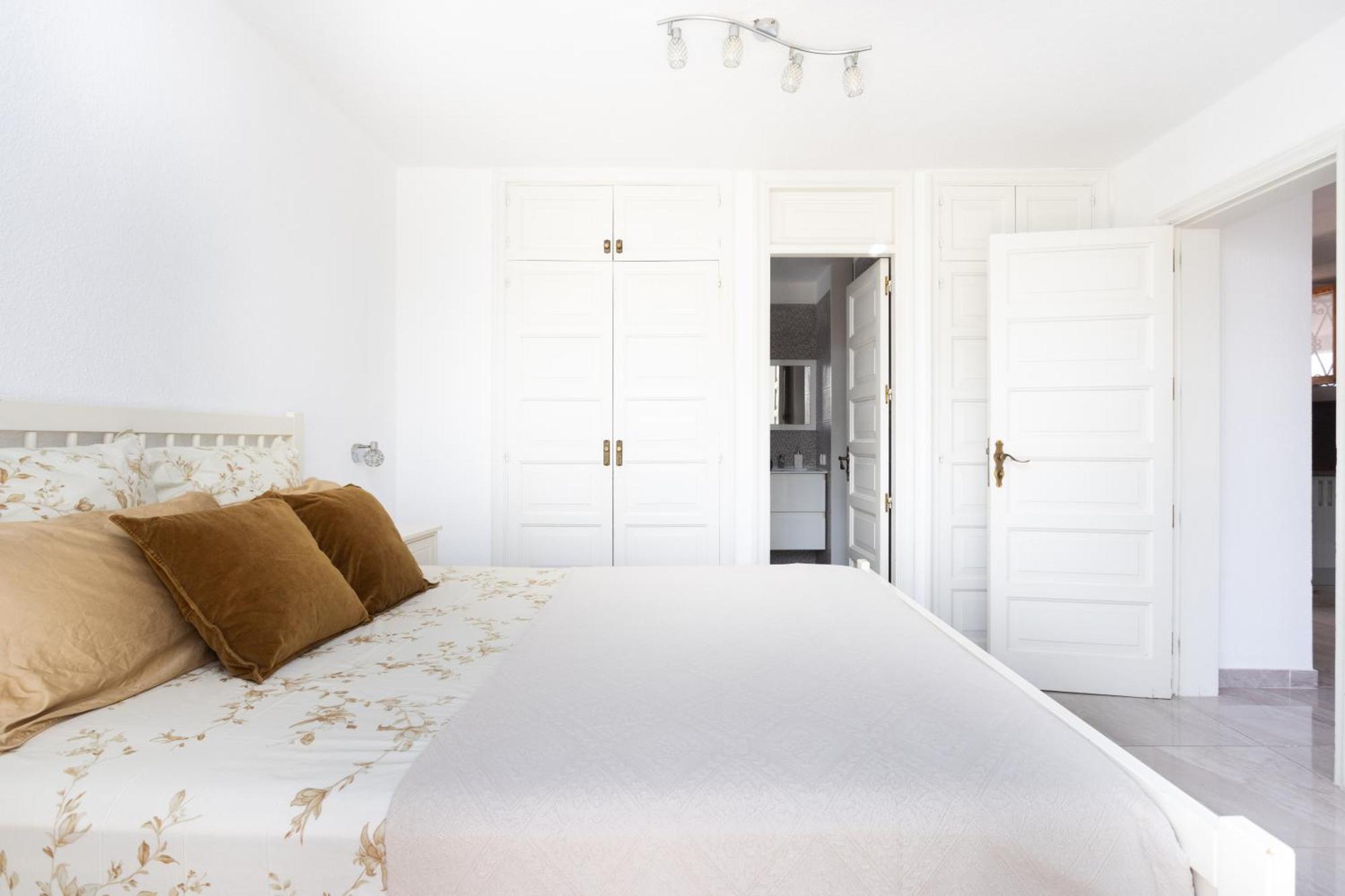 Classbnb - 3 Apartments 50M From The Las Americas Promenade 아로나 외부 사진