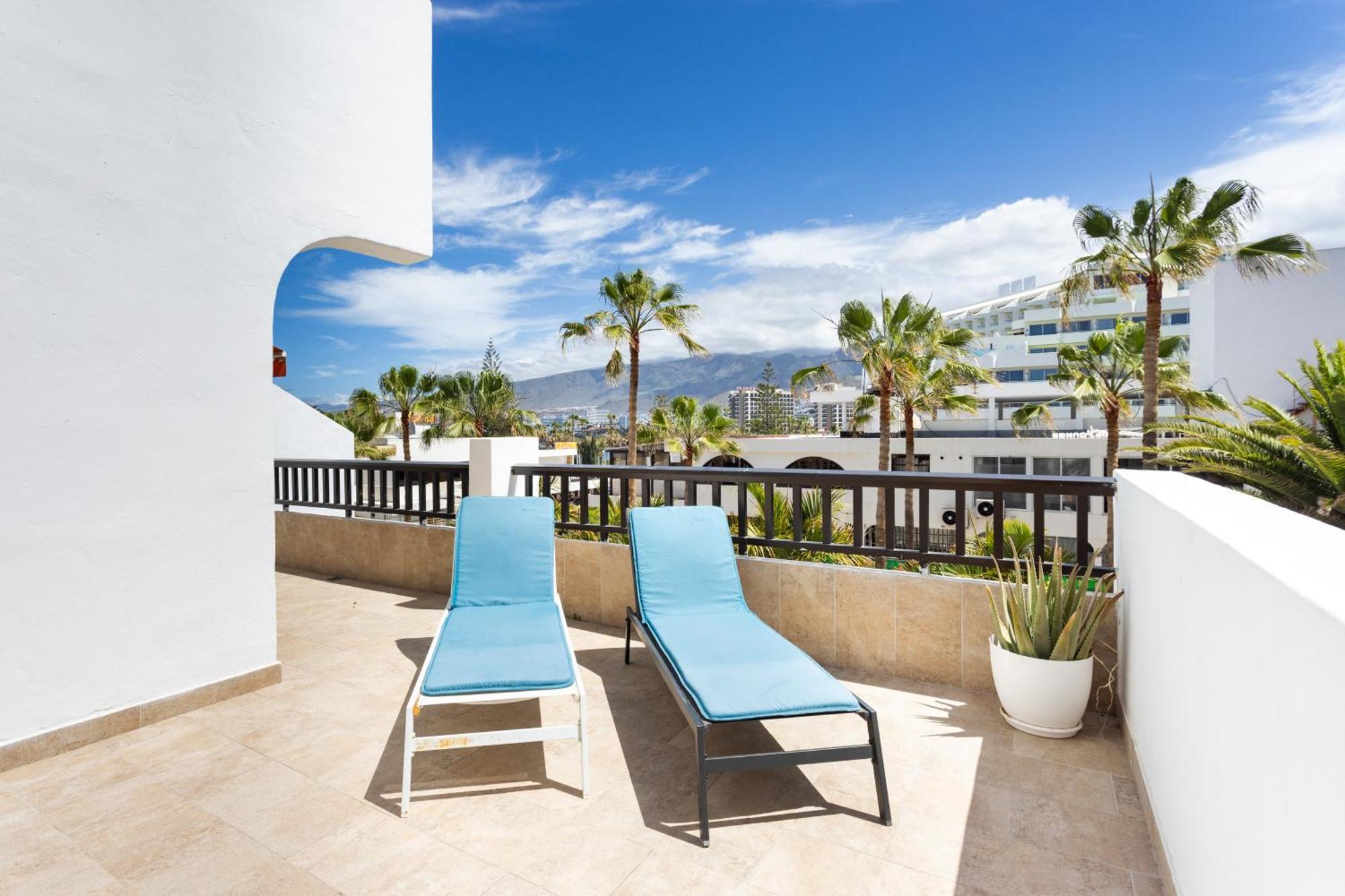 Classbnb - 3 Apartments 50M From The Las Americas Promenade 아로나 외부 사진