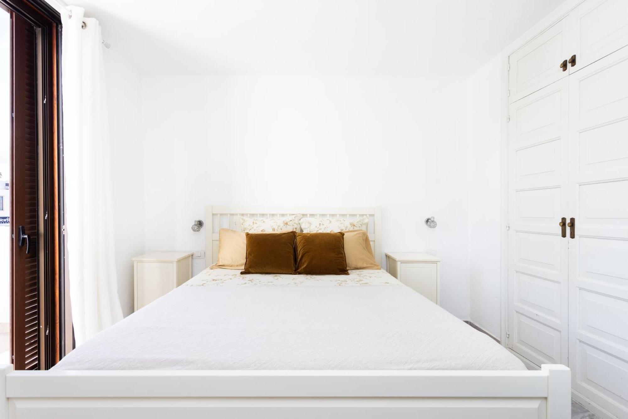 Classbnb - 3 Apartments 50M From The Las Americas Promenade 아로나 외부 사진