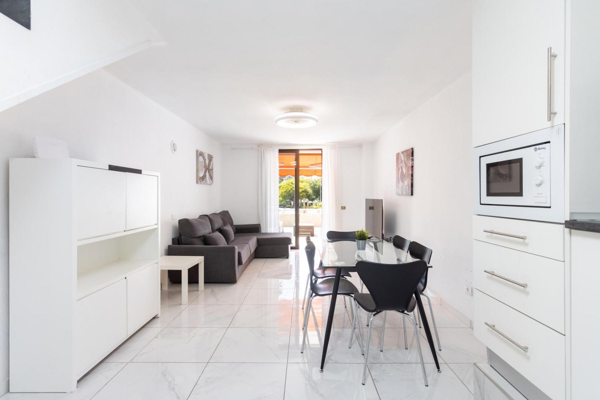 Classbnb - 3 Apartments 50M From The Las Americas Promenade 아로나 외부 사진