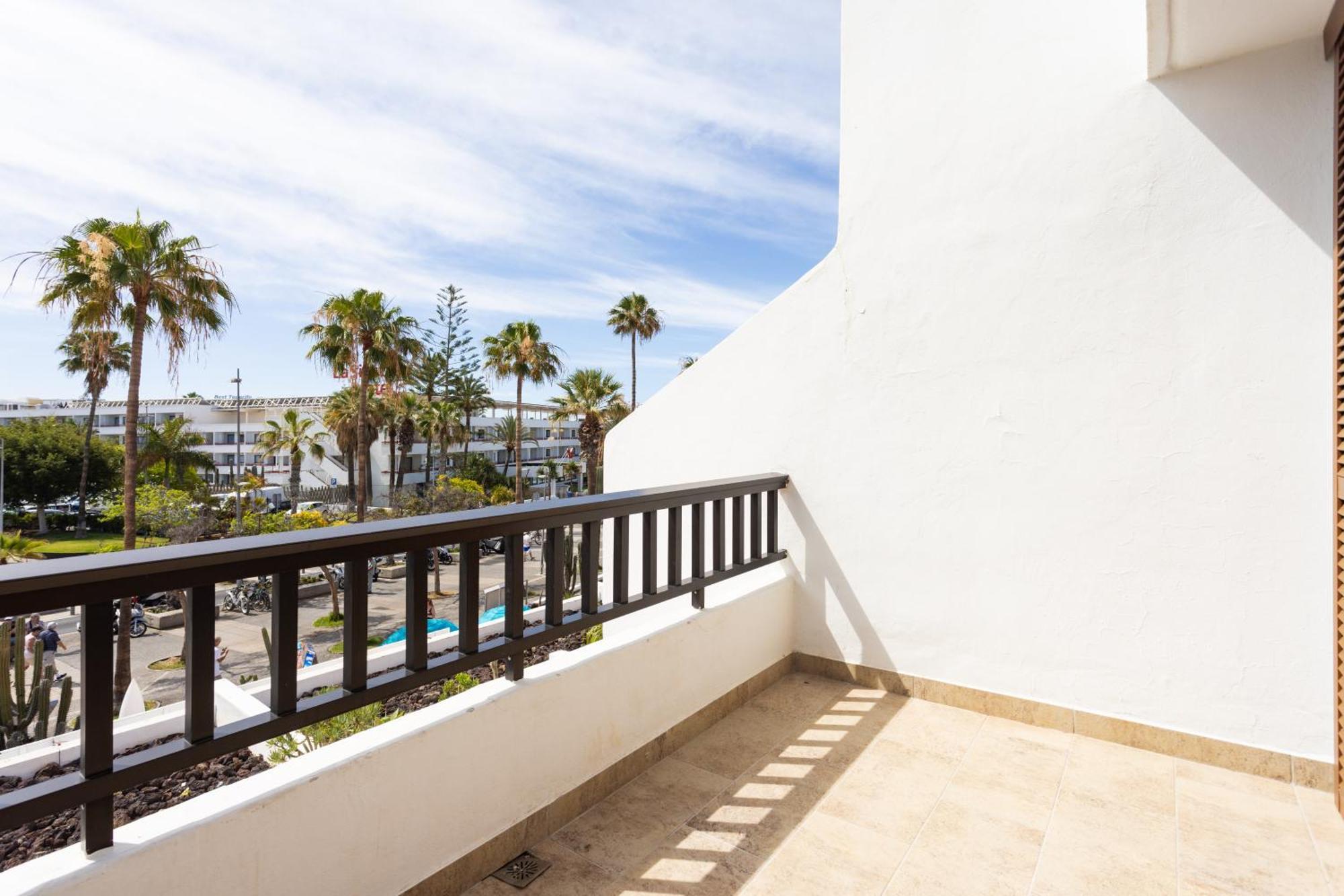 Classbnb - 3 Apartments 50M From The Las Americas Promenade 아로나 외부 사진