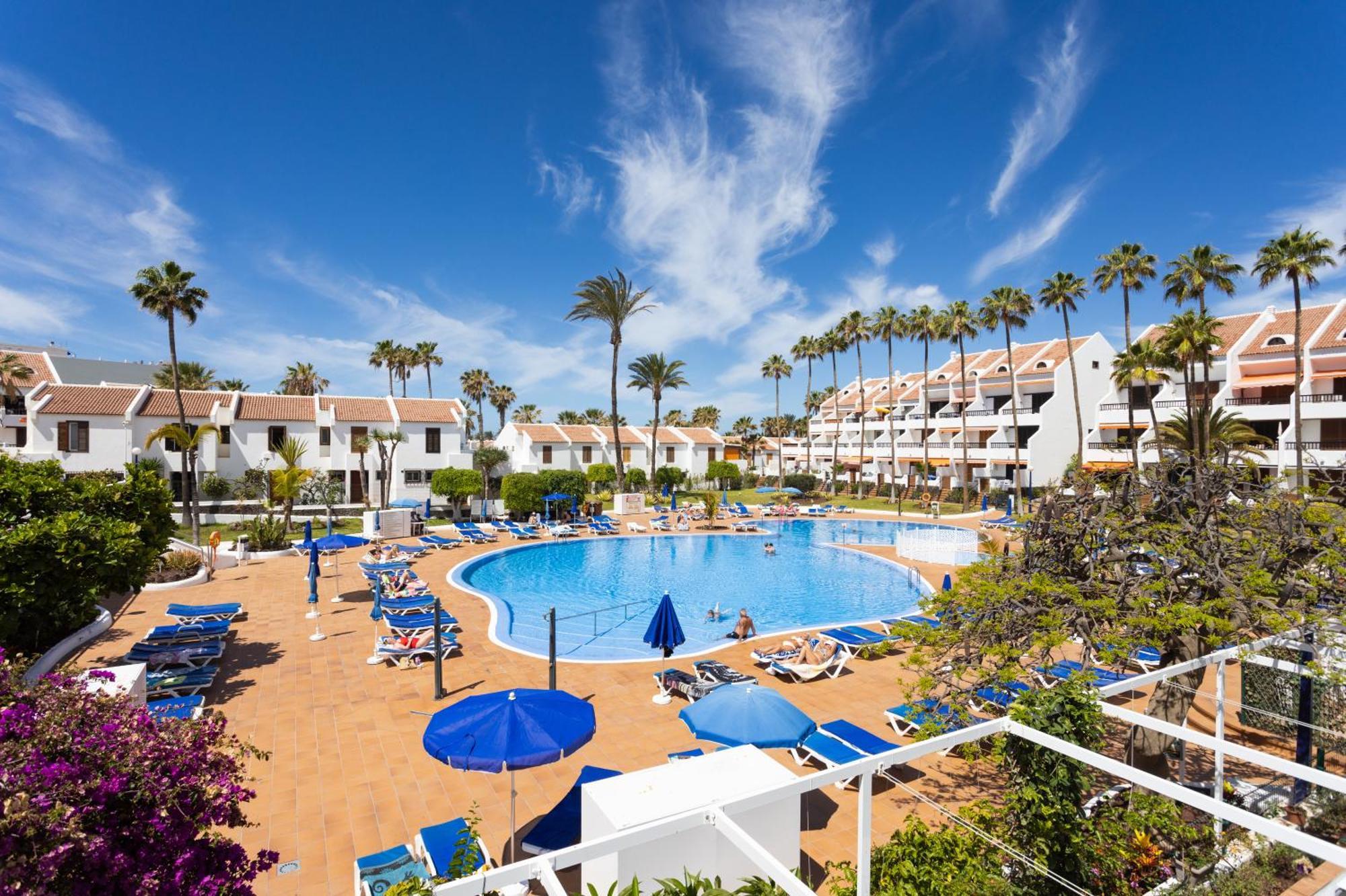 Classbnb - 3 Apartments 50M From The Las Americas Promenade 아로나 외부 사진